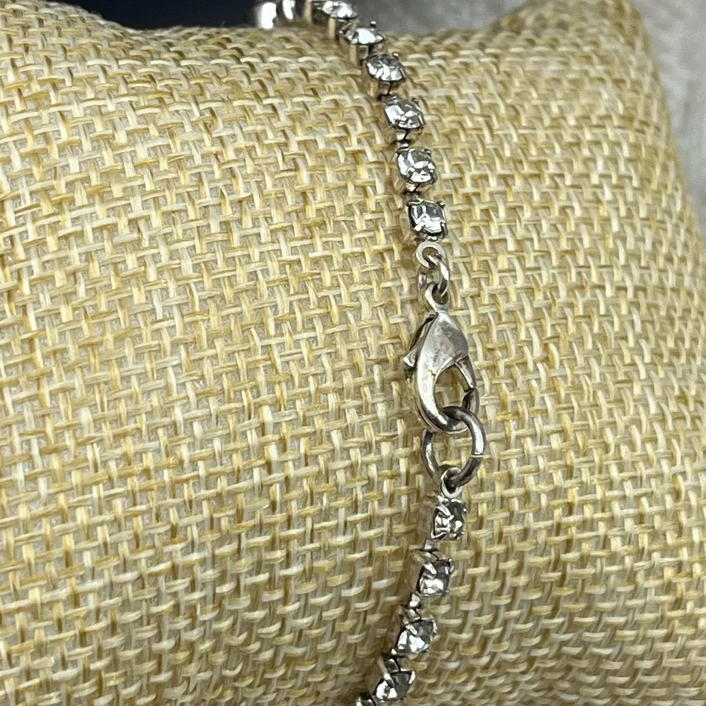 Vintage Pink & White Rhinestone Silver-Tone Bracelet - 7.5" - Picture 6 of 13